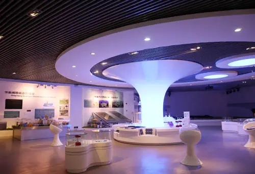 創(chuàng)造獨(dú)特的校史博物館內(nèi)部空間