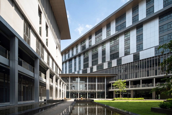 如何快速推進樓宇自控產業化發展？